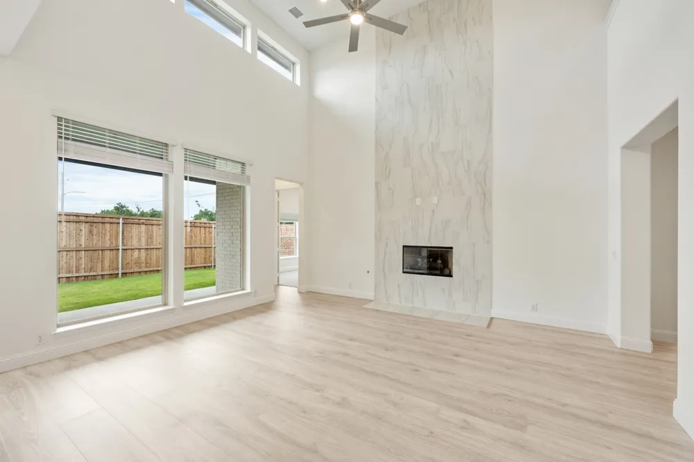 2300 Legacy Oaks Lane Bedford, TX 76021