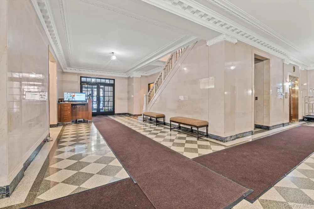 390 Riverside Drive #12AC New York (Manhattan), NY 10025
