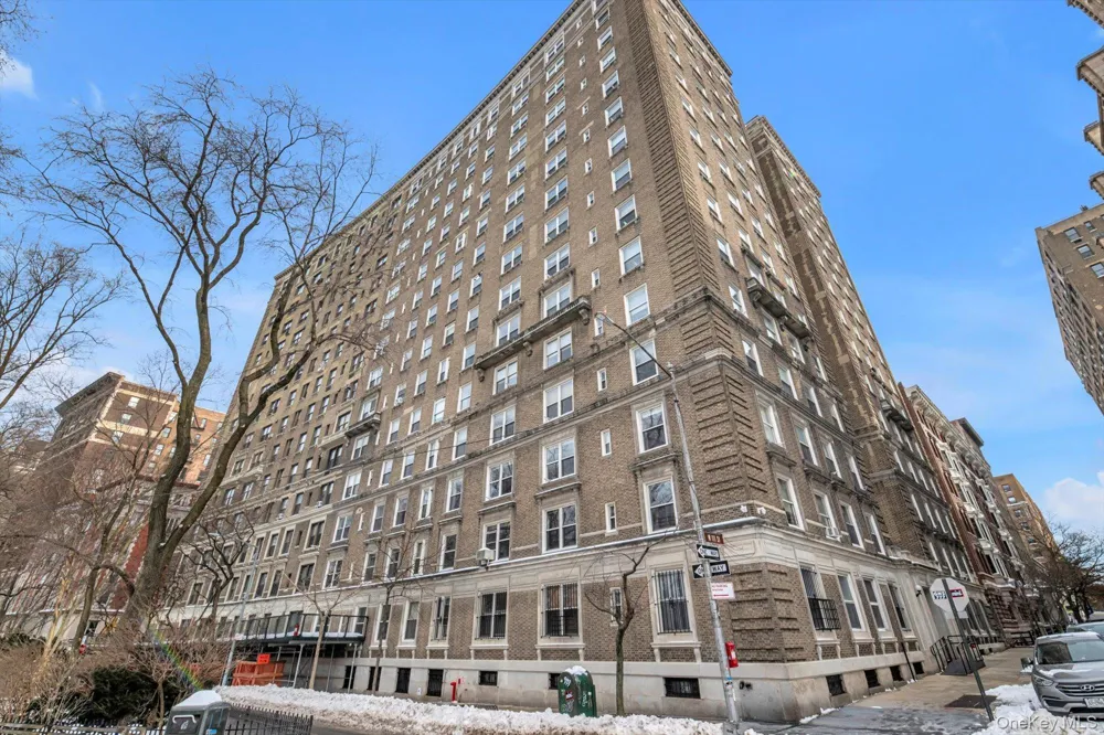 390 Riverside Drive #12AC New York (Manhattan), NY 10025