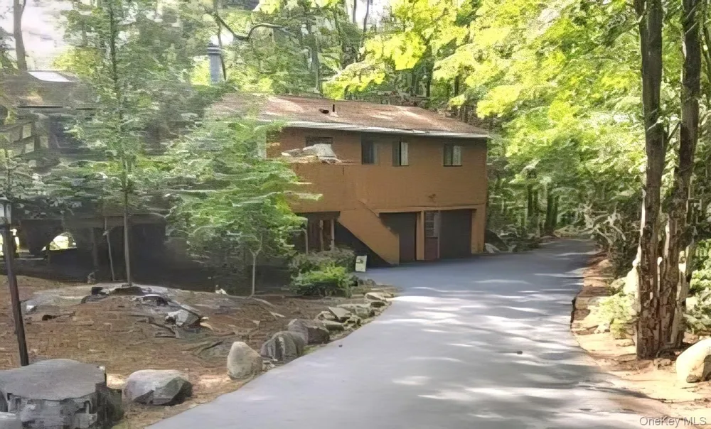 63 Pebble Path Rock Hill, NY 12775