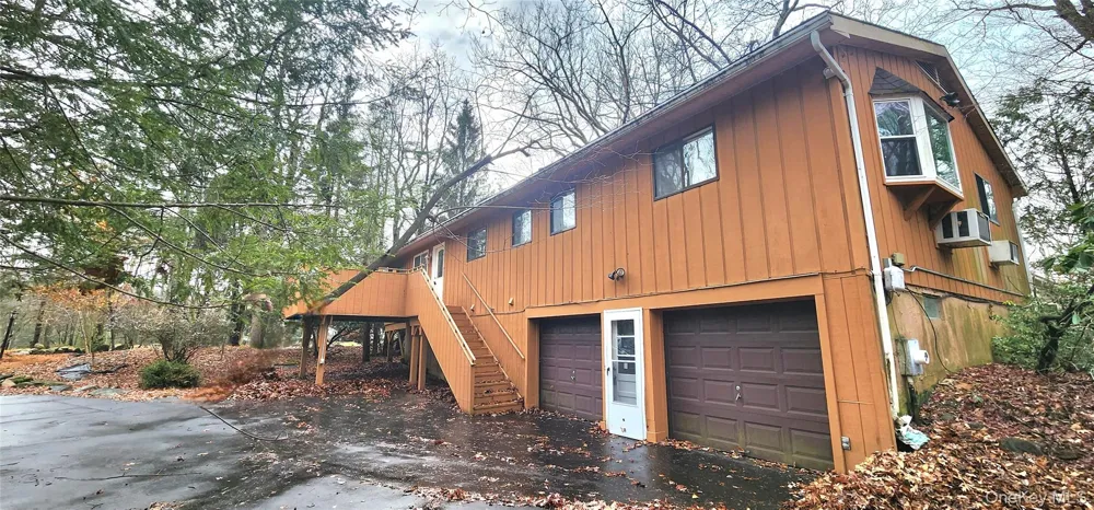 63 Pebble Path Rock Hill, NY 12775