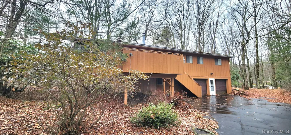 63 Pebble Path Rock Hill, NY 12775