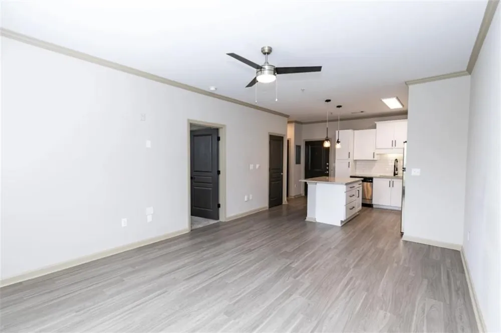 1000 Ashwood Parkways #1409 Dunwoody, GA 30338