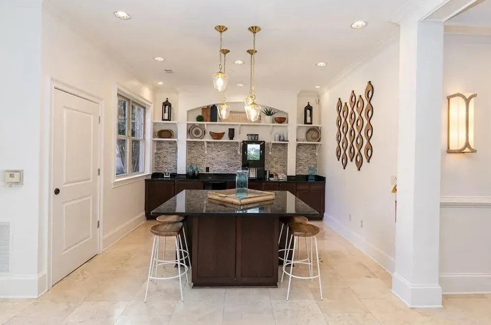 1000 Ashwood Parkways #1409 Dunwoody, GA 30338