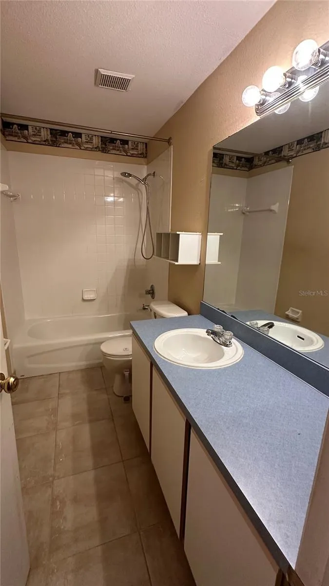 2030 FLUORSHIRE DRIVE Brandon, FL 33511