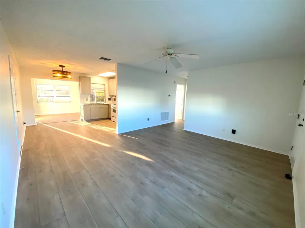 10032 36TH STREET Pinellas Park, FL 33782