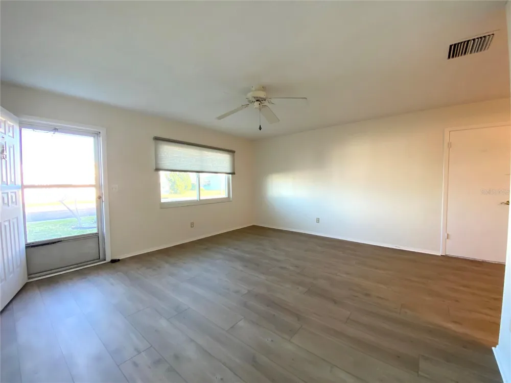 10032 36TH STREET Pinellas Park, FL 33782
