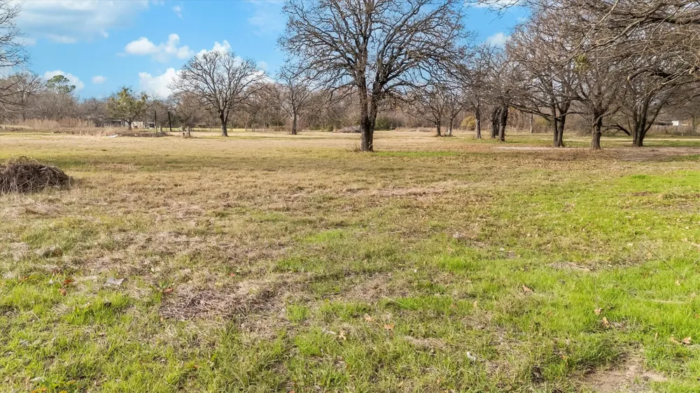 11709 Terry Drive Balch Springs, TX 75180