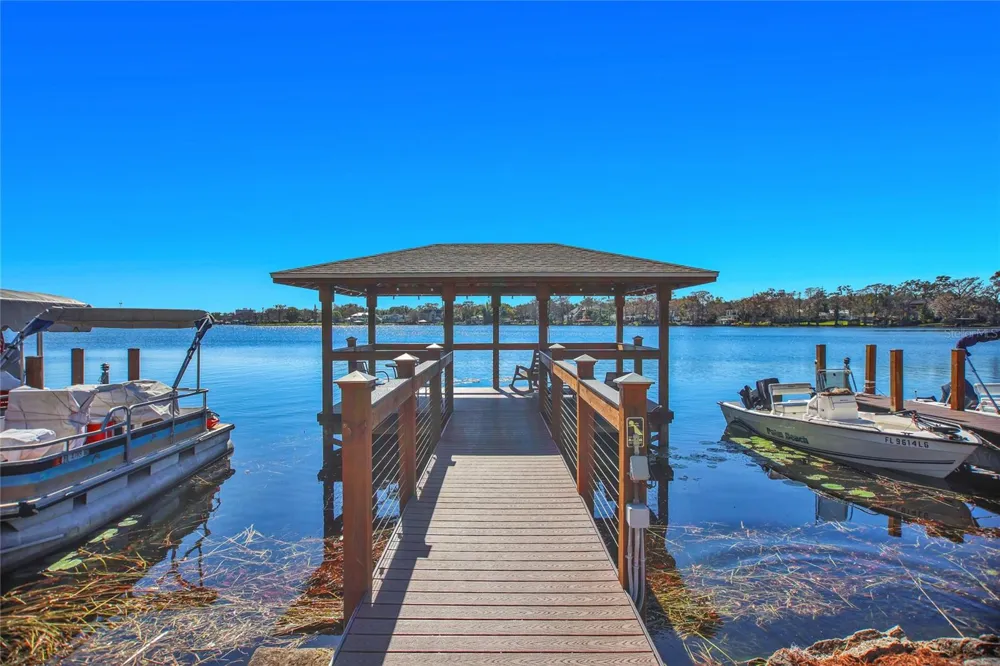 2500 LEE RD. #222 Winter Park, FL 32789
