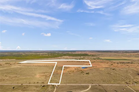 11064 County Road 210 Road