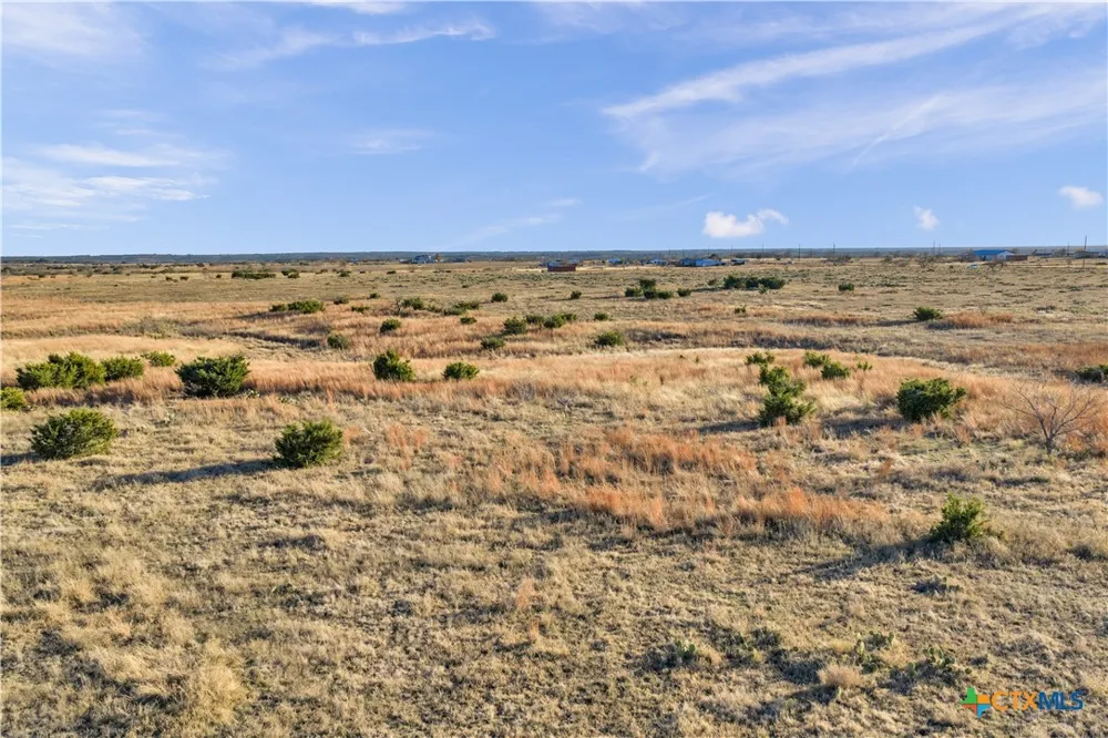11064 County Road 210 Bertram, TX 78605