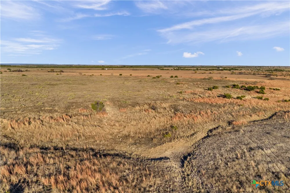 11064 County Road 210 Bertram, TX 78605