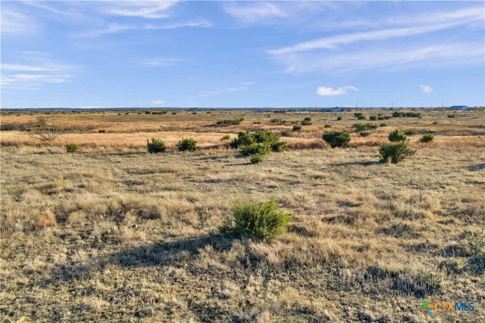 11064 County Road 210 Bertram, TX 78605