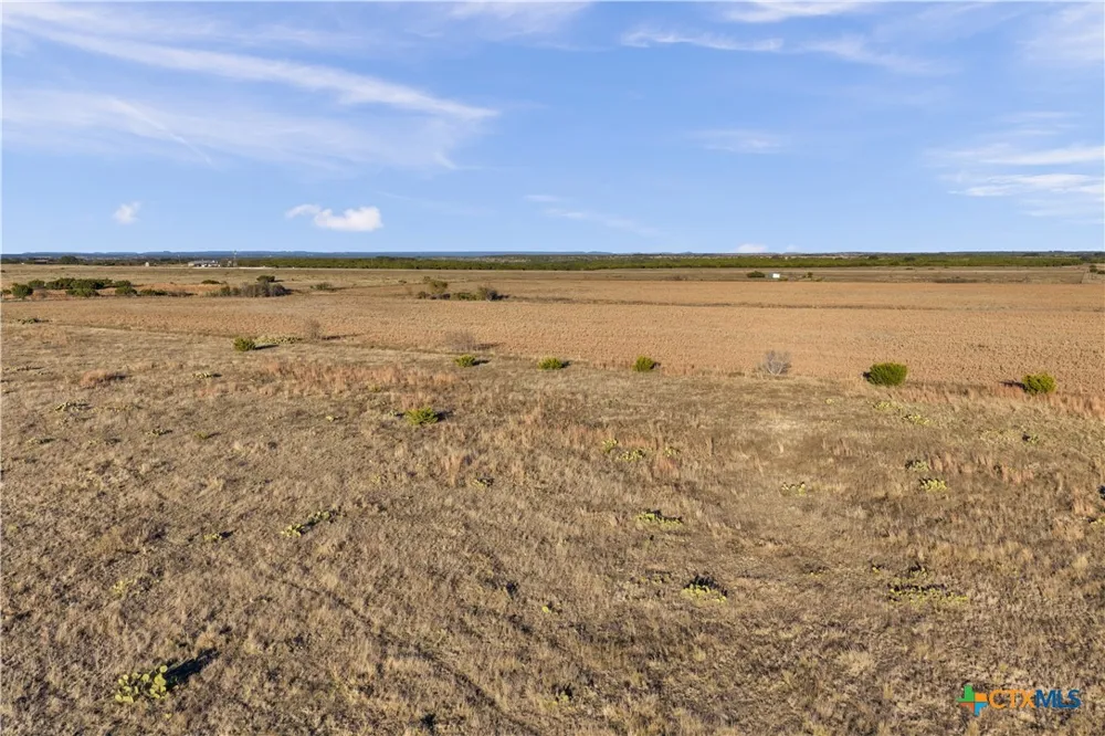 11064 County Road 210 Bertram, TX 78605