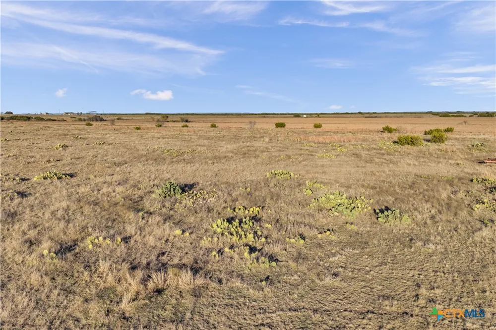 11064 County Road 210 Bertram, TX 78605