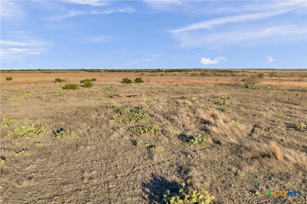 11064 County Road 210 Bertram, TX 78605