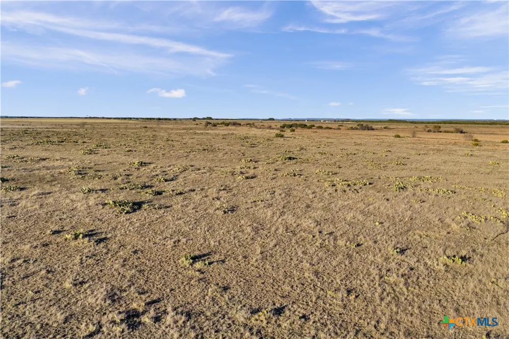 11064 County Road 210 Bertram, TX 78605