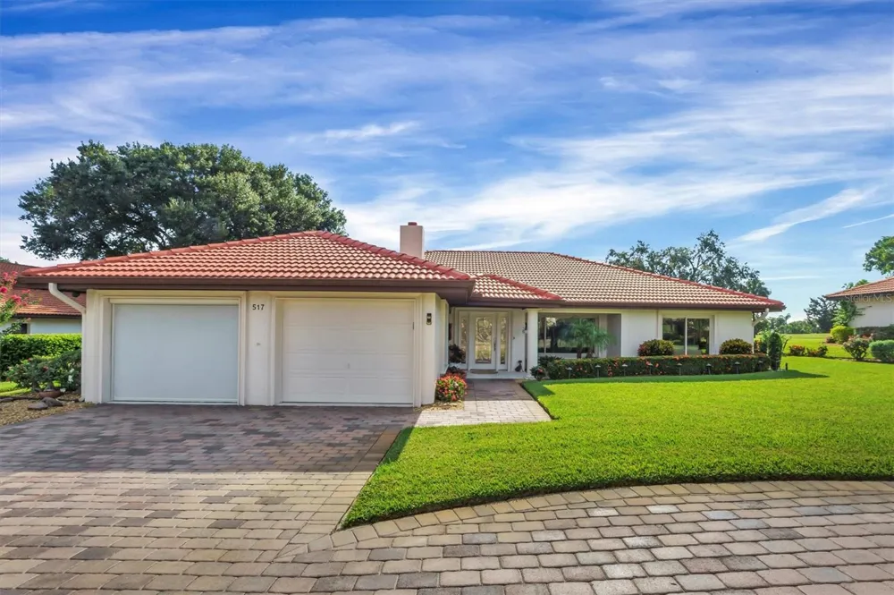 517 CLUBHOUSE DRIVE Lake Wales, FL 33898