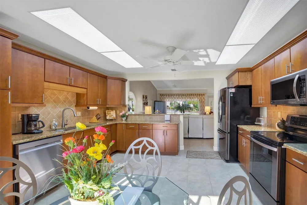517 CLUBHOUSE DRIVE Lake Wales, FL 33898