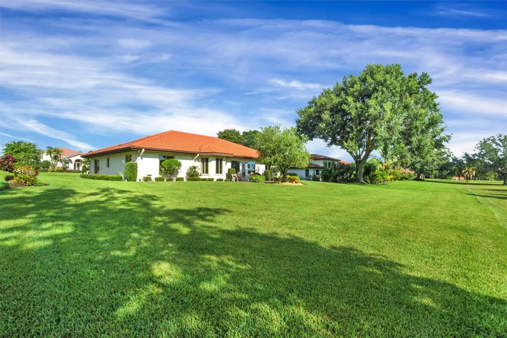 517 CLUBHOUSE DRIVE Lake Wales, FL 33898