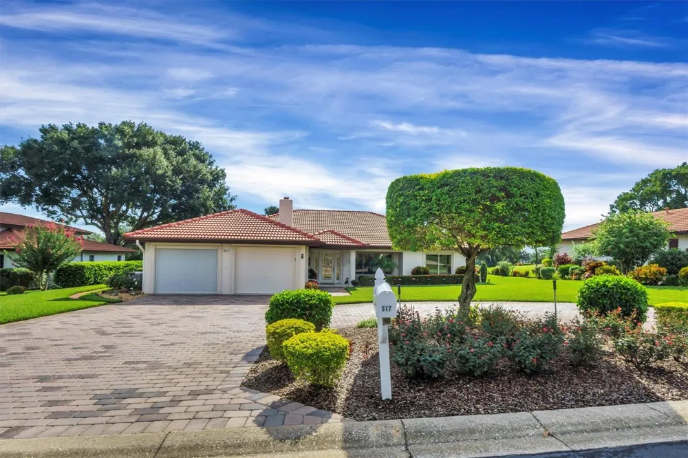 517 CLUBHOUSE DRIVE Lake Wales, FL 33898