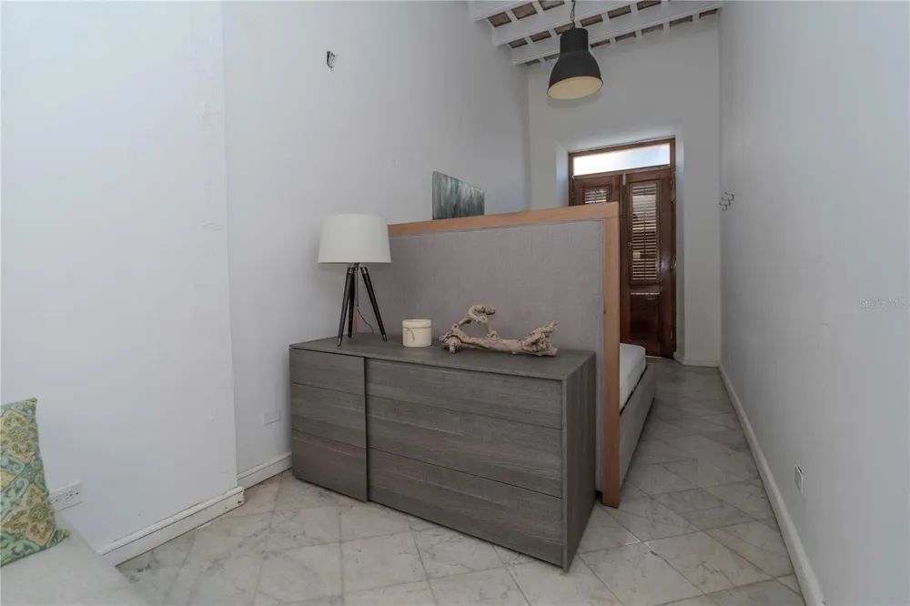 152 SOL STREET Old San Juan, PR 00901