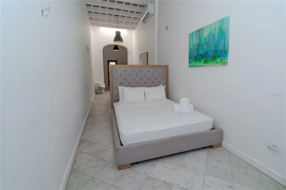 152 SOL STREET Old San Juan, PR 00901