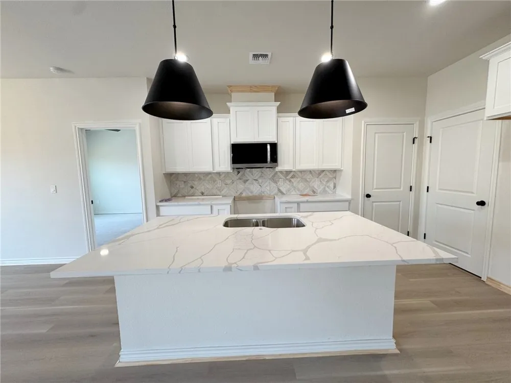 2674 Lady Andrea Corpus Christi, TX 78415