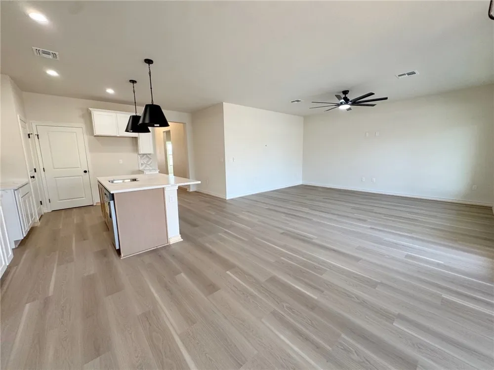 2674 Lady Andrea Corpus Christi, TX 78415