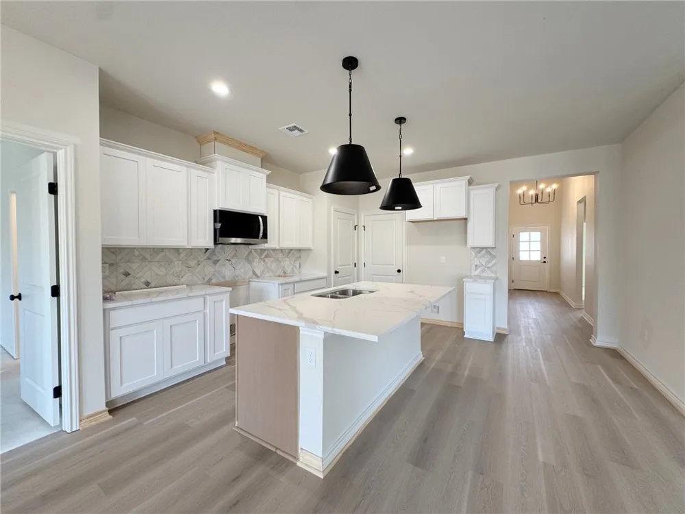2674 Lady Andrea Corpus Christi, TX 78415