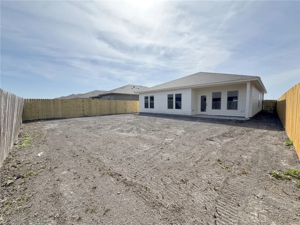 2674 Lady Andrea Corpus Christi, TX 78415