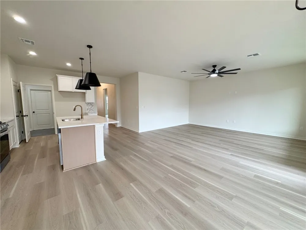 2674 Lady Andrea Corpus Christi, TX 78415