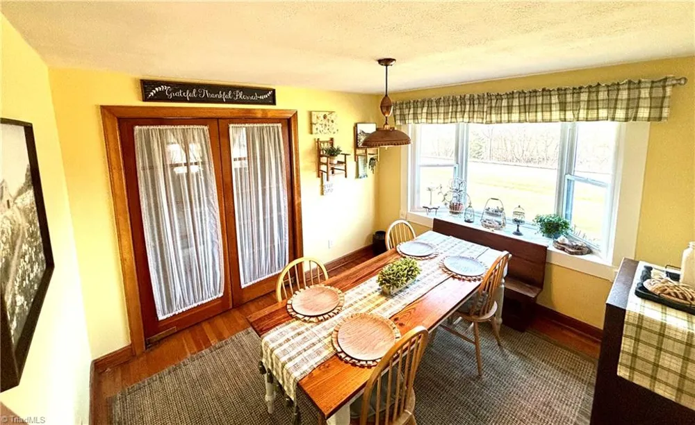 3391 Asbury Road Mount Airy, NC 27030