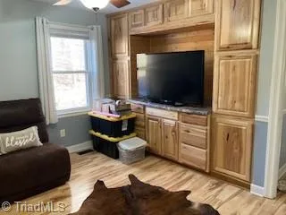 3391 Asbury Road Mount Airy, NC 27030