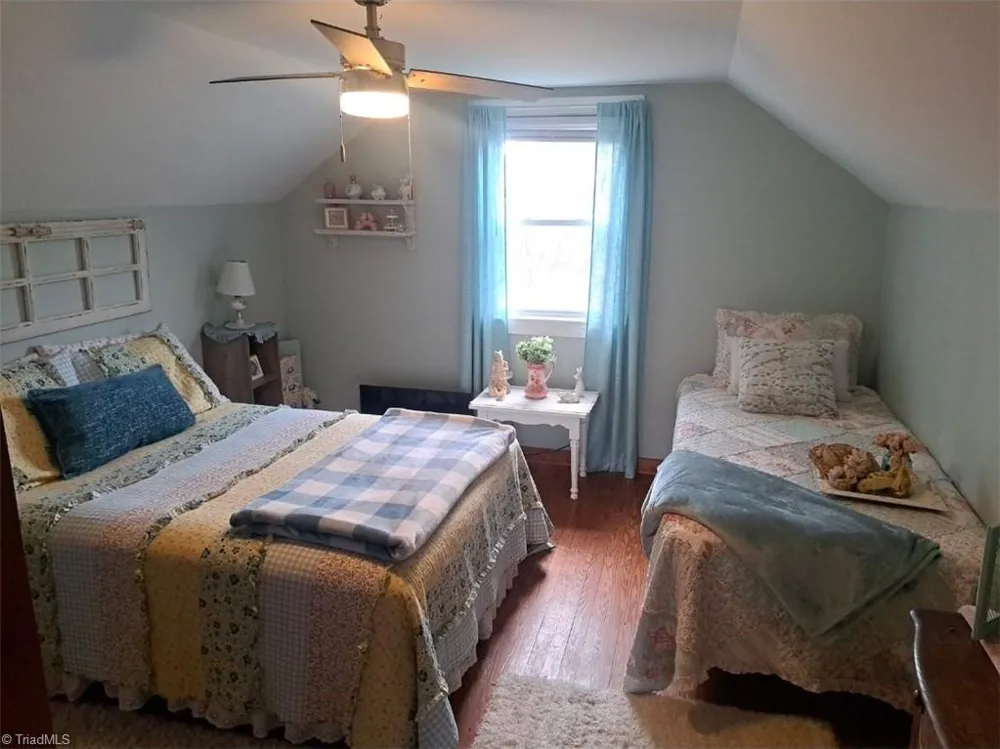 3391 Asbury Road Mount Airy, NC 27030