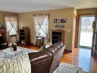 3391 Asbury Road Mount Airy, NC 27030