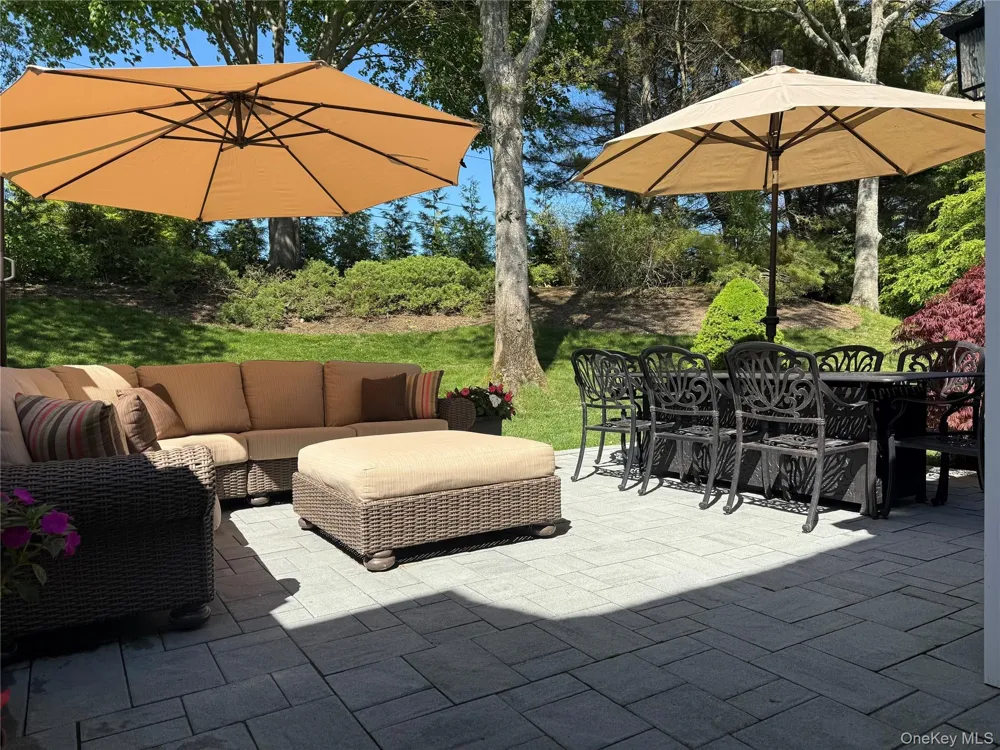 50 Hubbard Lane #117 Southampton, NY 11968