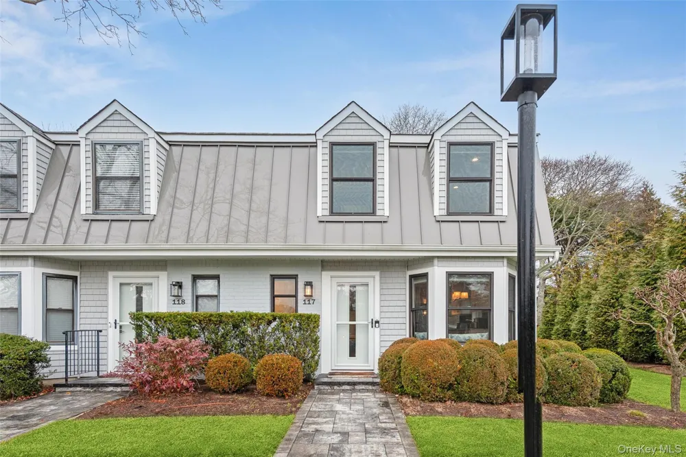 50 Hubbard Lane #117 Southampton, NY 11968