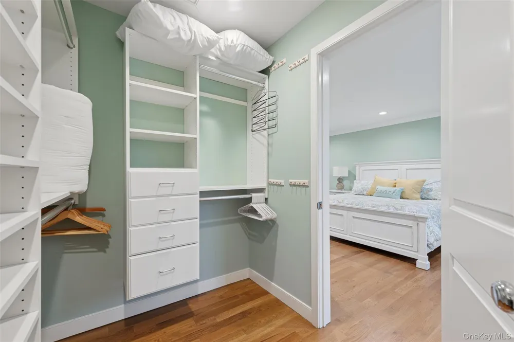 50 Hubbard Lane #117 Southampton, NY 11968