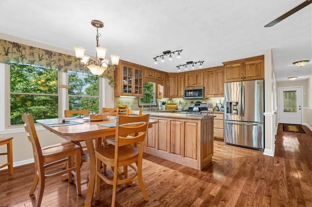 50 Shawnee Trail Chatsworth, GA 30705