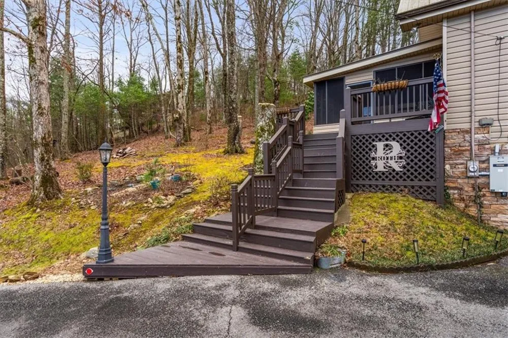 50 Shawnee Trail Chatsworth, GA 30705
