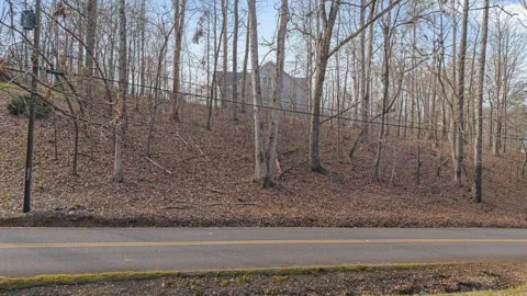 5 Hillview Drive NE