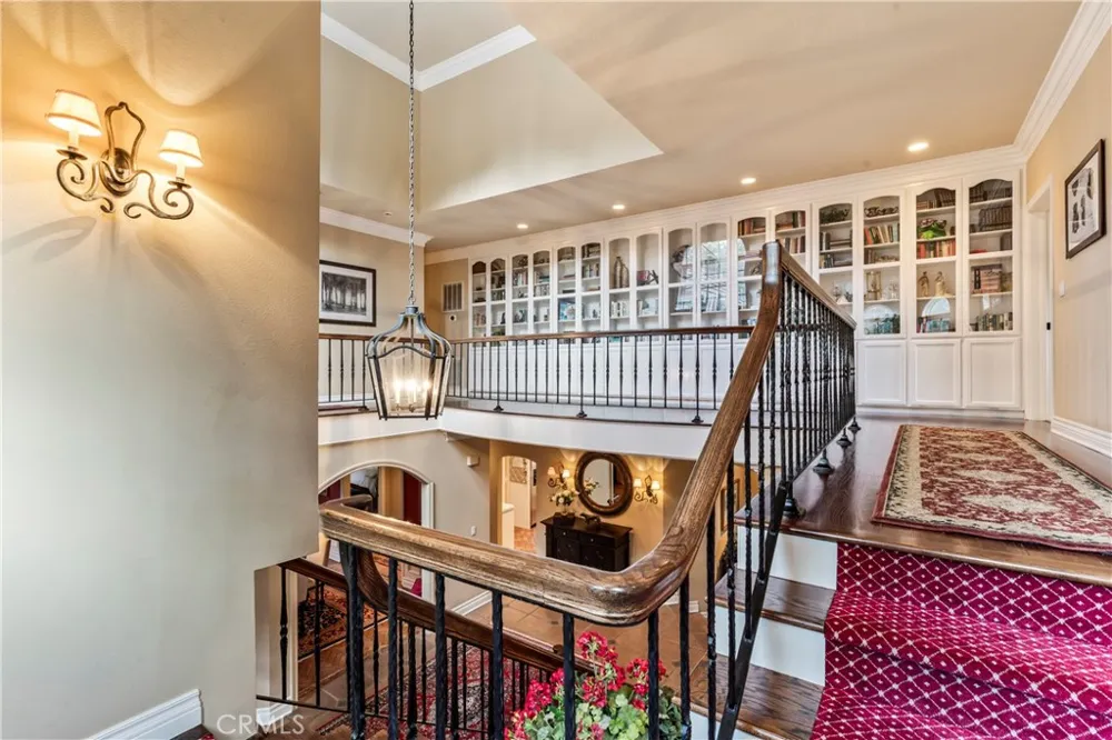 699 Brentwood Lake Arrowhead, CA 92352