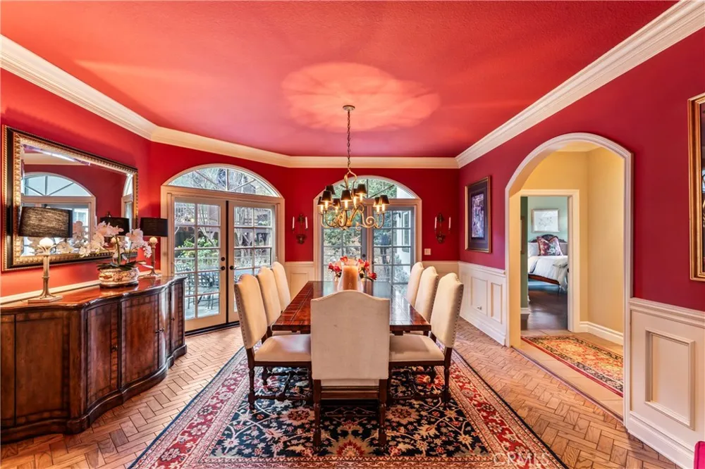 699 Brentwood Lake Arrowhead, CA 92352