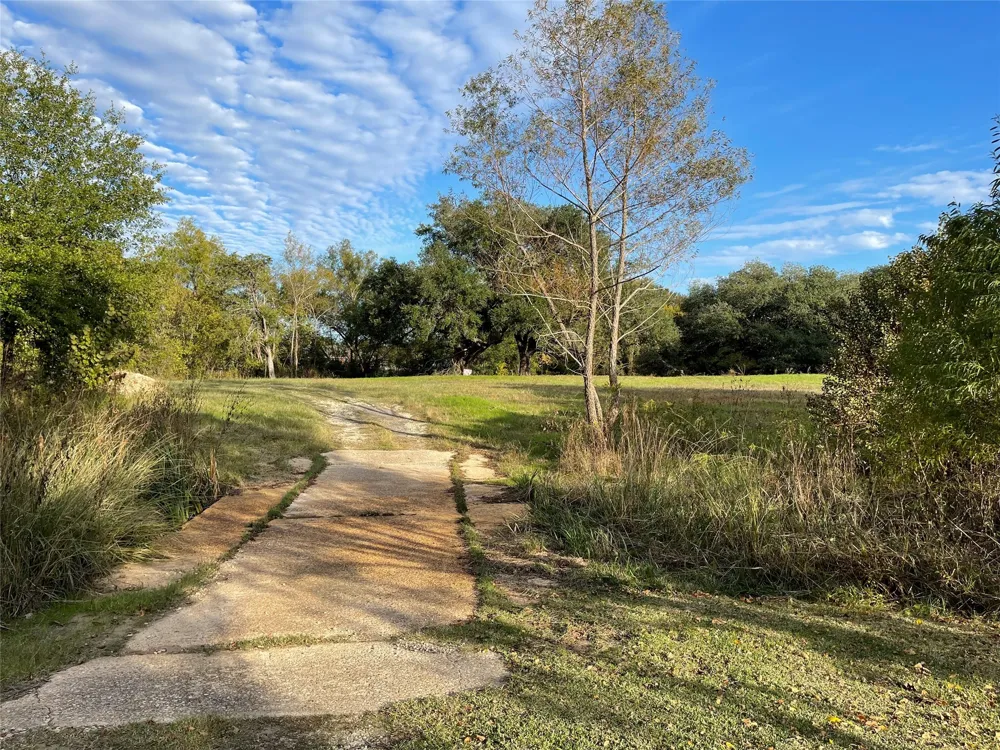 103 Wildflower Lane Teague, TX 75860
