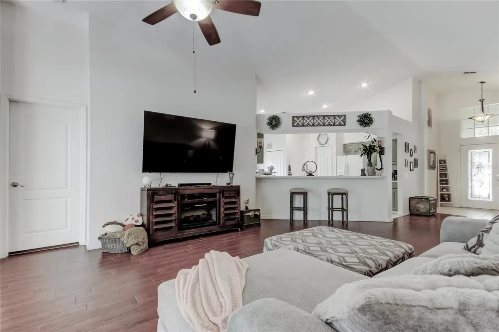 4522 LISETTE CIRCLE Brooksville, FL 34604