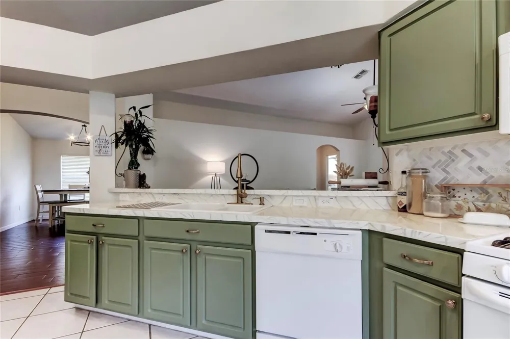 4522 LISETTE CIRCLE Brooksville, FL 34604