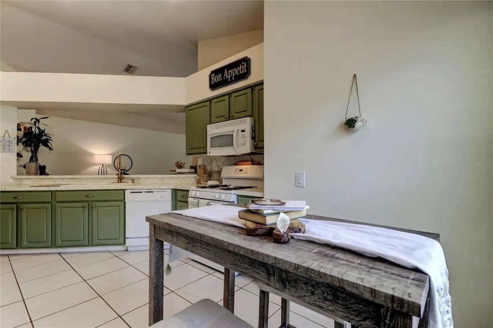 4522 LISETTE CIRCLE Brooksville, FL 34604