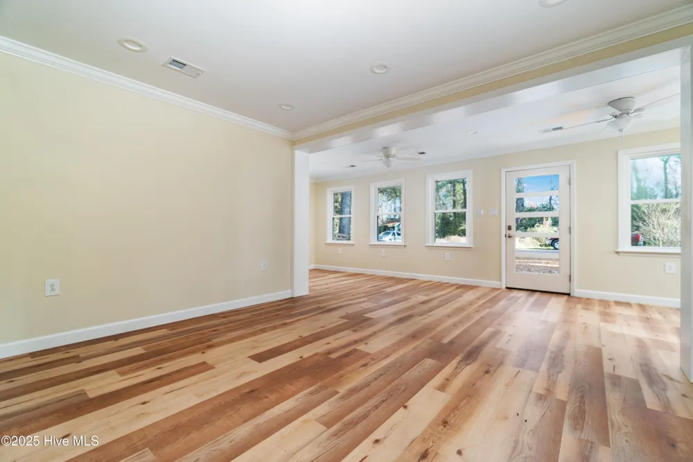 59 Neuse Hill Road Arapahoe, NC 28510
