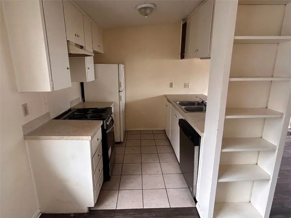 2408 Longview Street #202 Austin, TX 78705